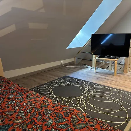Maison Moderne Et Chaleureuse Au Coeur Du Village Avec Mezzanine Et Poele A Bois - Fr-1-548-26 Villard-de-Lans